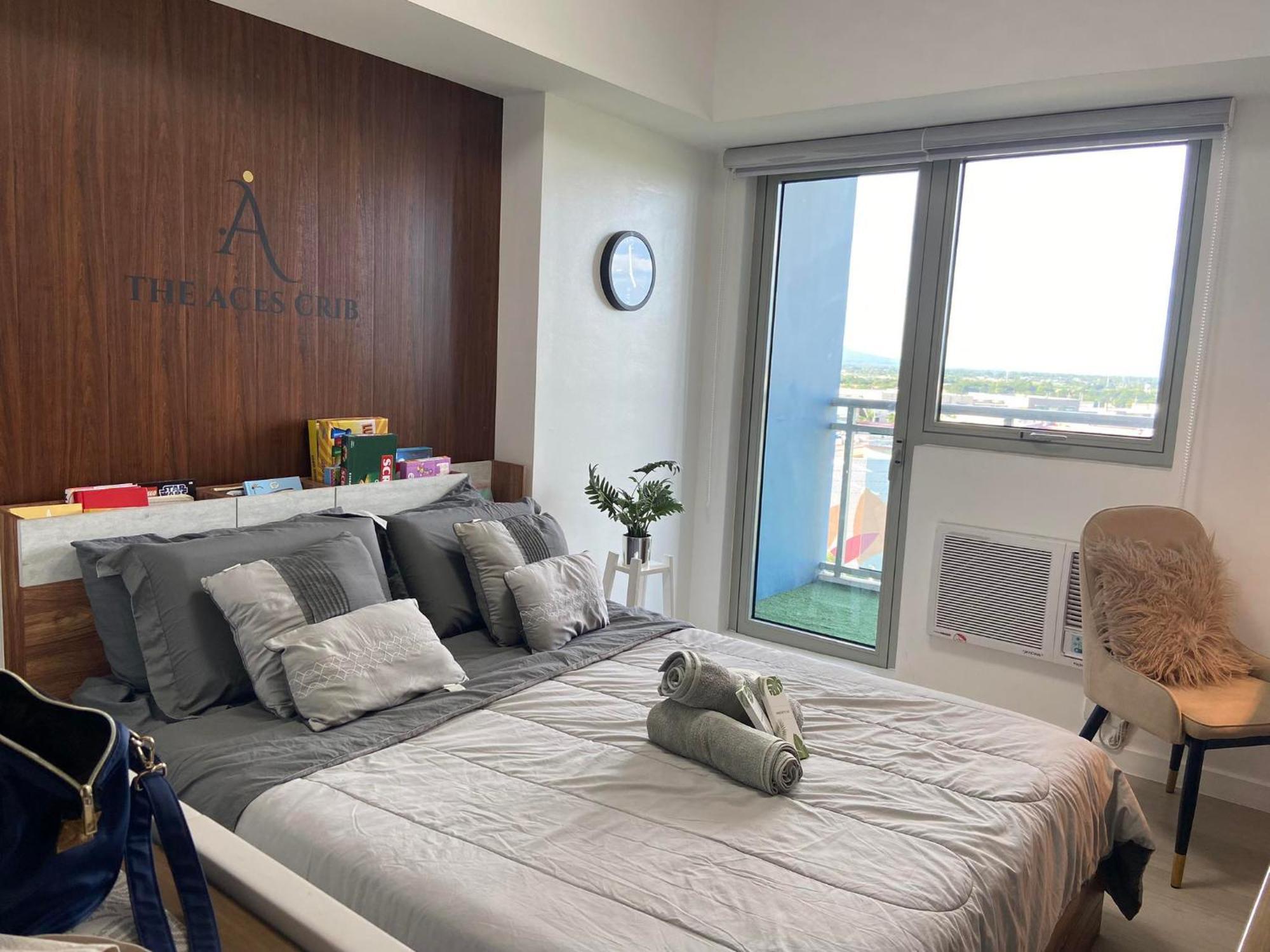 The Aces Crib At Azure North Pampanga Aparthotel Екстериор снимка